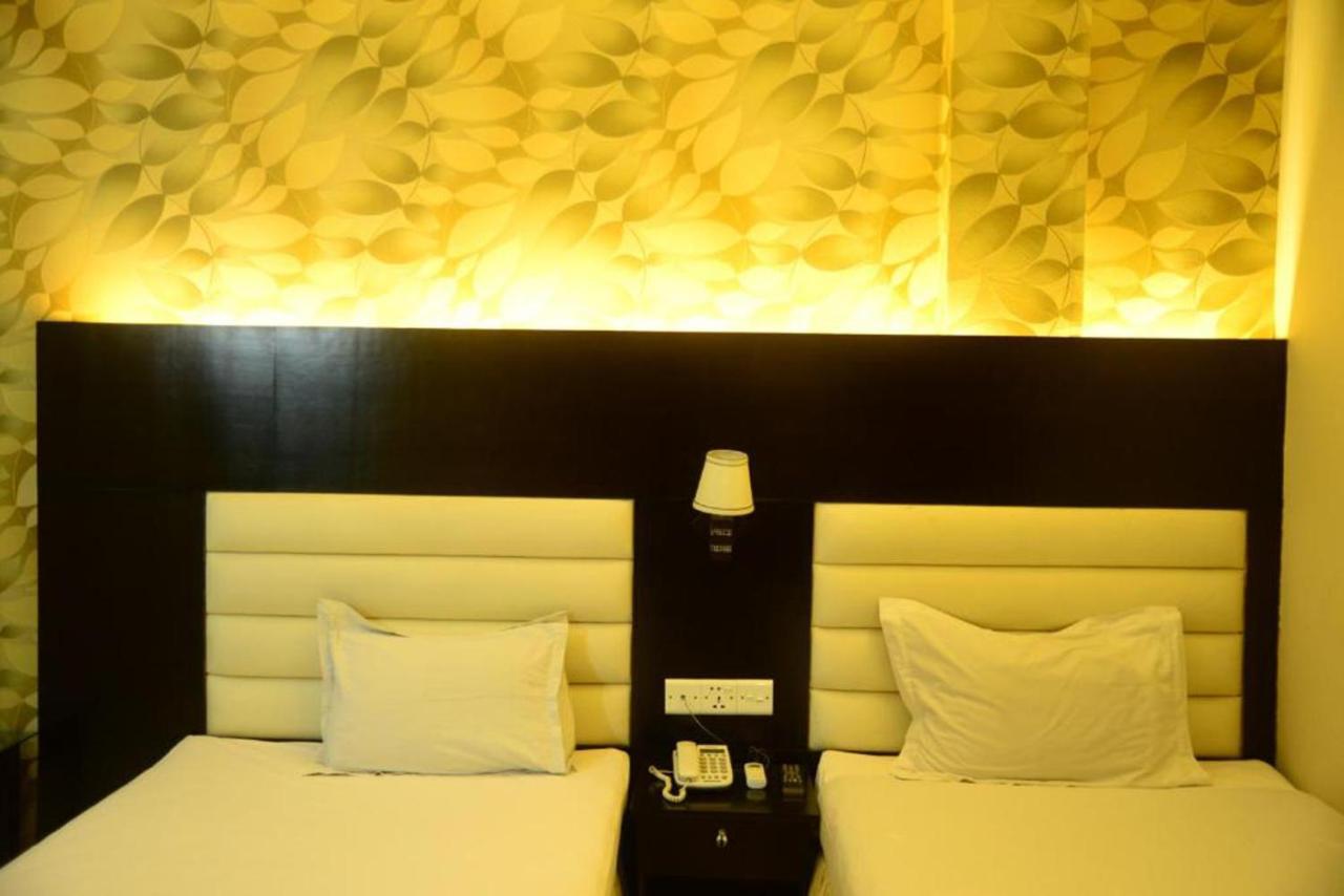 Hotel Royal Living Hotel & Suites Chittagong Extérieur photo